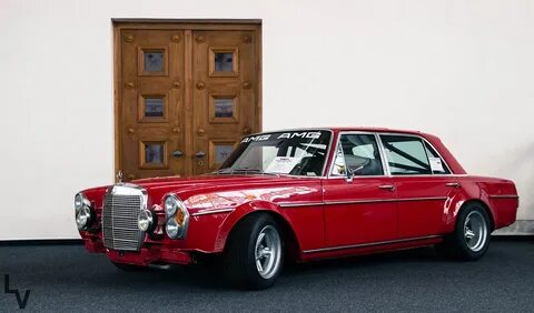 300 sel