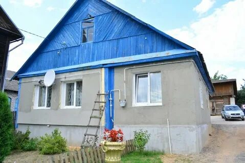 Дом в столбцах