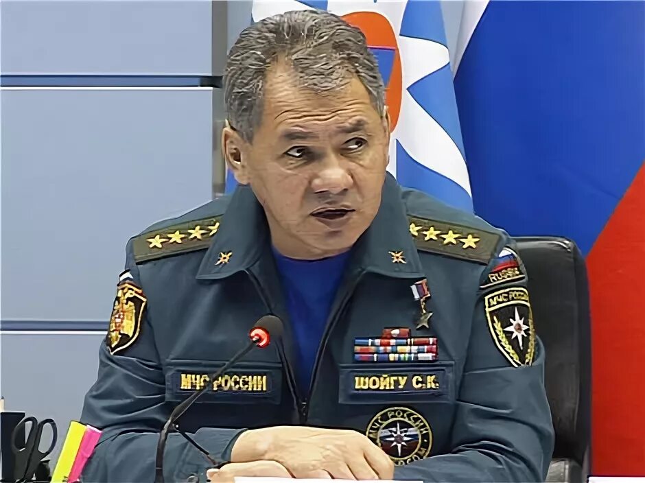 Шойгу мчс годы. Шойгу мчс годы. Шойгу в форме мчс. Шойгу мчс годы. Шойгу мчс годы.