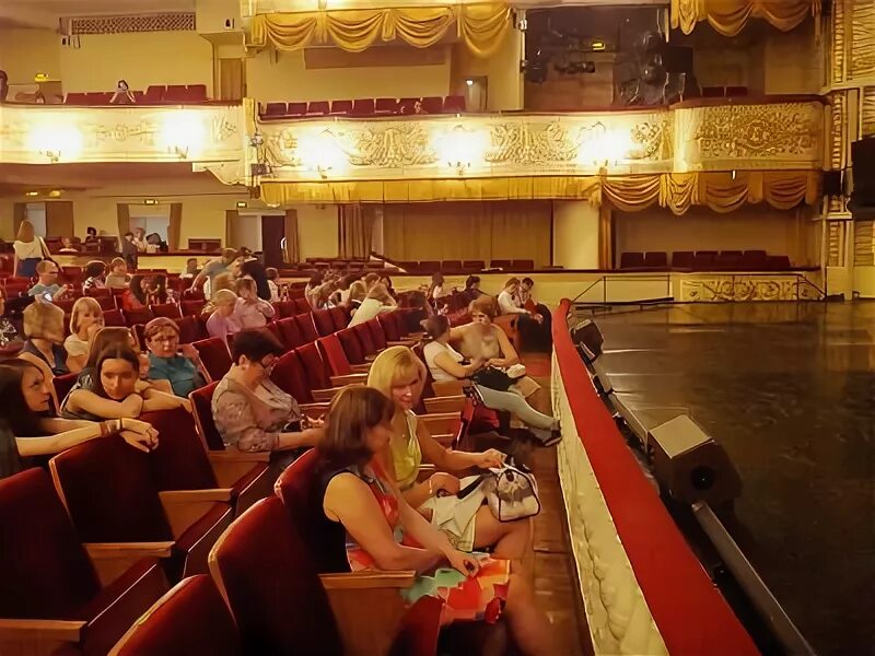 Московская оперетта схема зала с местами Московская оперетта метро