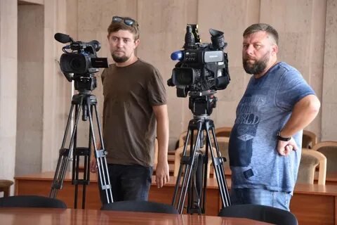 Журналистов 11