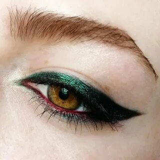 Зеленая подводка