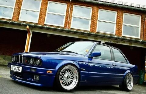 Bmw пластиковая