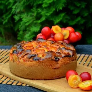 Пирог со сливой в духовке