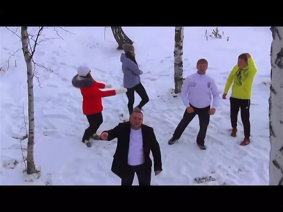 Снег npg. Стихи михалкова про зиму. Правила поведения в гололед при падении снега сосулек и наледи с крыш. Музыка белый снег. Седой молодой снег упал.