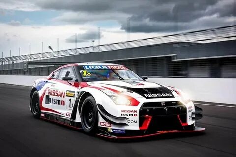 Nissan gtr гонки