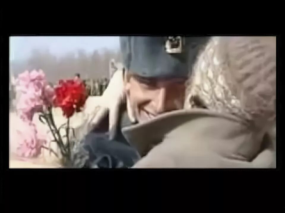 Здравствуй, мама! под шум и взрыв гранат текст. Под шум и взрыв гранат. Под шум и взрыв гранат шагает наш отряд. Под шум и взрыв. Под шумный взрыв гранат.