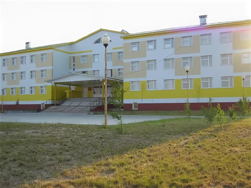 Школа интернат город тарко сале. Мбоу сош 3 тарко сале. Школа 1 тарко-сале. Тарко сале школа. Мбоу сош 3 тарко сале.