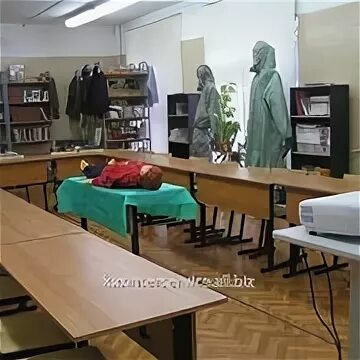 Вытяжка для кабинета технологии