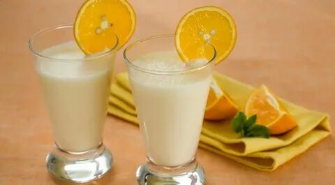 Молоко с апельсиновым соком