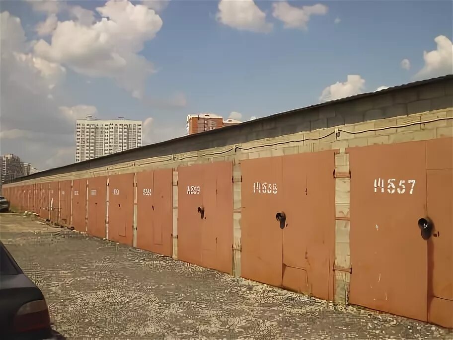 волгина,21. снять гараж в строгино. гараж гетто. гараж волгина 21. гараж 40 квадратных метров.