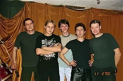 Ансамбль родники выкса. Семь пятниц cover band. Группа 7 город. Музыкальная кавер группа. Группа город 312.