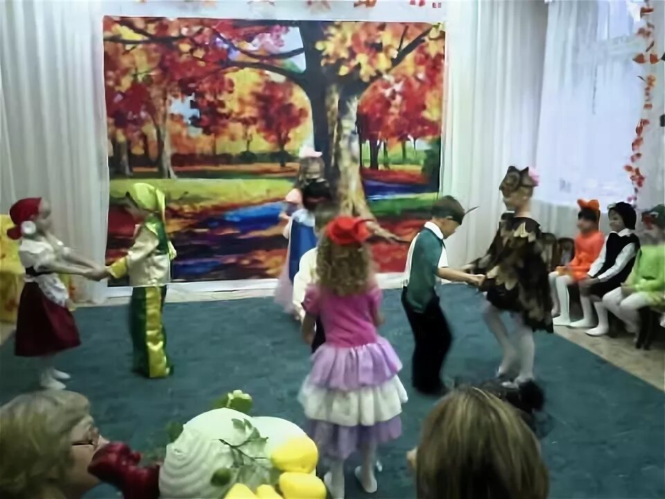 Полька танец для детей в детском саду видео. Танец озорная полька. Танец озорная полька. Ансамбль разгуляй саранск. Движения польки подготовительная группа детсада.