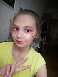 Аня блестючка