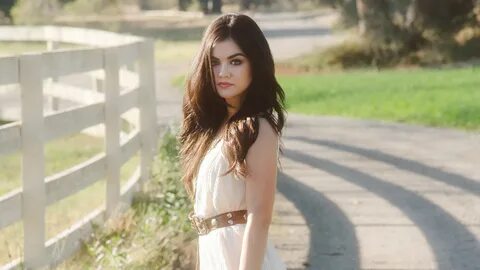 Lucy Hale Wallpapers (75+ pictures) .