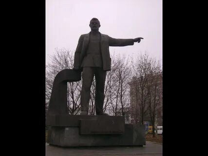 Памятника петровскому