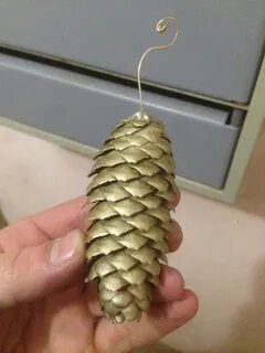 Золотая шишка