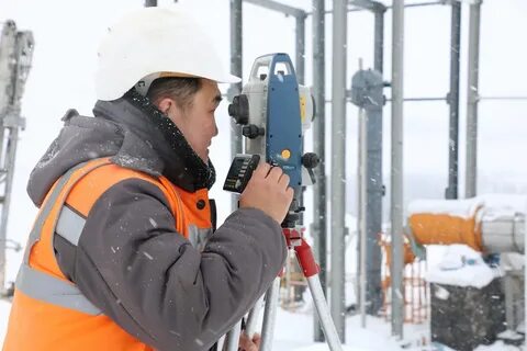 Местные кадры промышленности