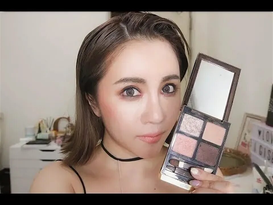 Диско даст. Тени том форд диско даст. tom ford disco dust свотчи. tom ford eye color quad disco dust свотчи. диско даст свотчи.