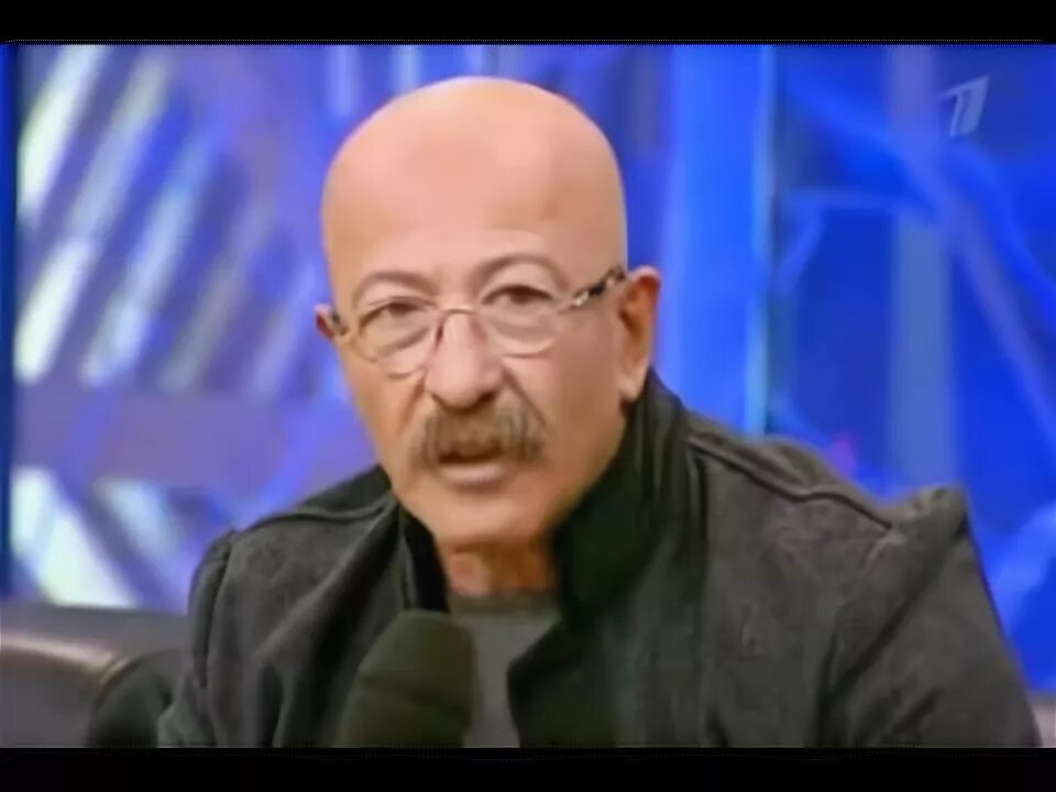 Розенбаум ночной кабак. Александр розенбаум. Розенбаум алтай. Стихотворение розенбаума про мачо. Стихи розенбаума.