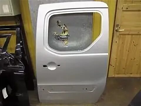Дверь задняя partner