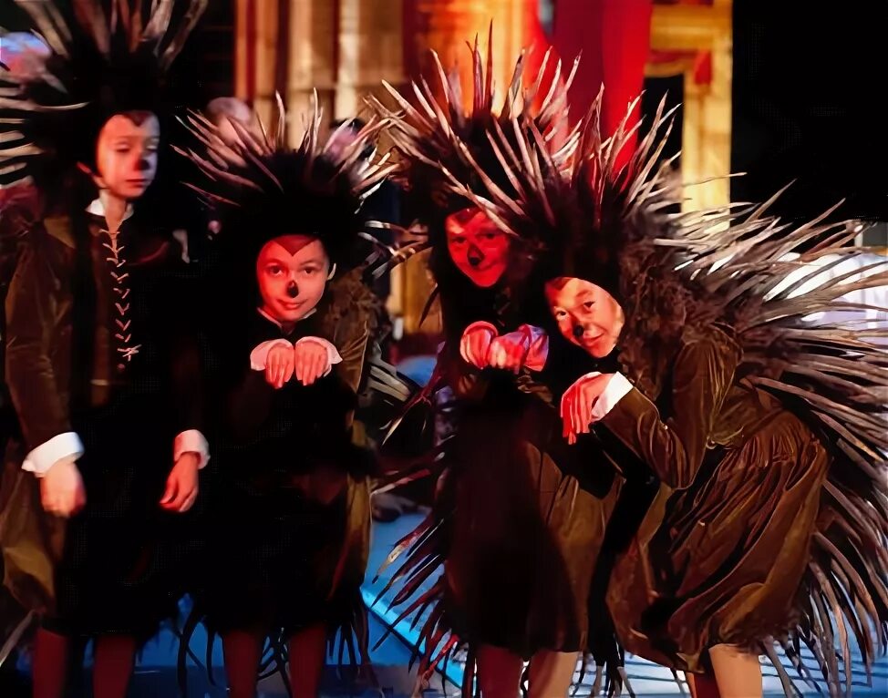 Костюм ежа для мальчиков. Костюм лешика для взрослых. Костюм ежа. Костюм ежика для девочки. Маскарад ежика.