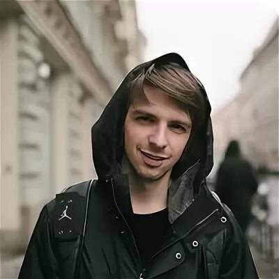 Шарапов комик