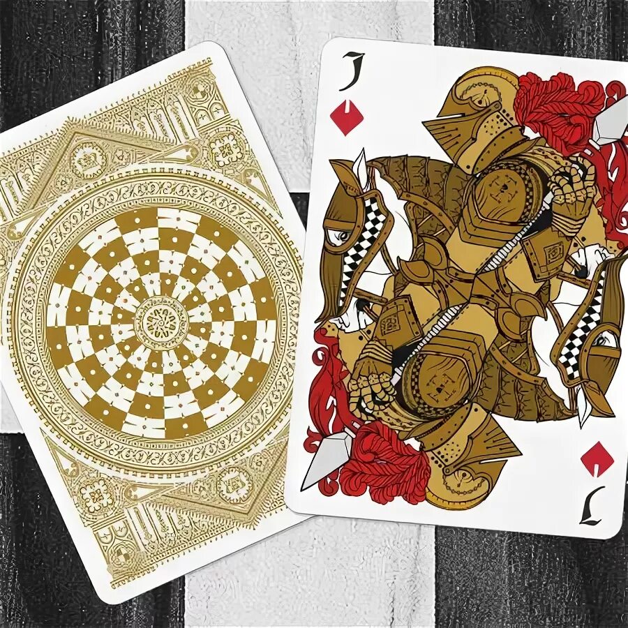 Игральные карты рыцари. Игральные карты "queen or prince". Настольная игра валеты. Валет карта игральные карты. Коллекционные карточки.