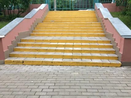 Сделать ступеньку из тротуарной плитки