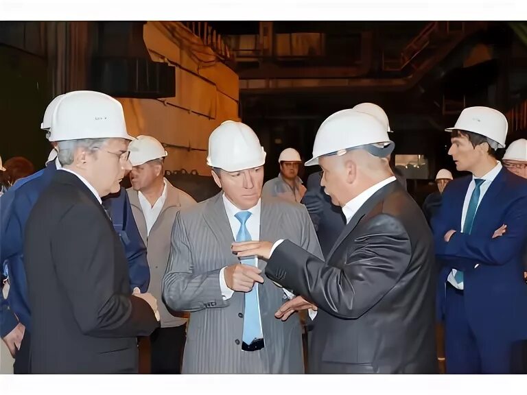 Свободный сокол липецк. Лтк свободный сокол. Свободный сокол рен тв. Металлургическая компания "свободный сокол. Свободный сокол рен тв.