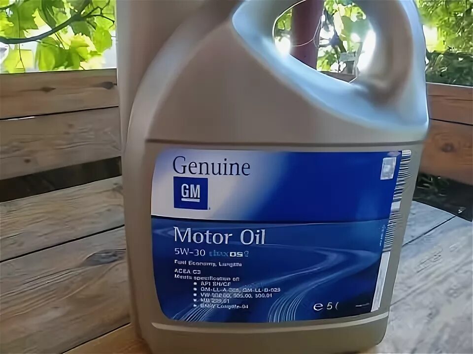 Масло 5w30 турция. Масло Джениус 5w30. Genuine GM Dexos 2. Этикетки масла GM 5w30. Масло GM 5w30 1л.