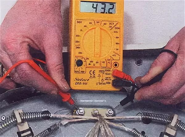 Как прозвонить нагревательный элемент утюга мультиметром. Термопот нагревательный элемент как проверить мультиметром. Неисправный терморегулятор вектор. Как проверить нагревательный элемент тестером в утюге.