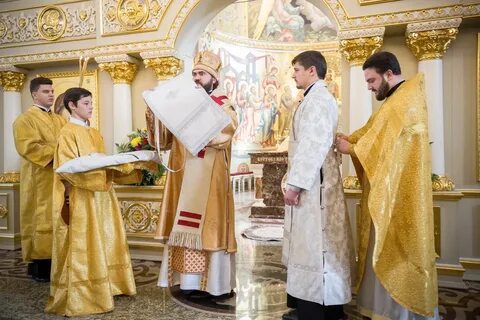 Хиротония