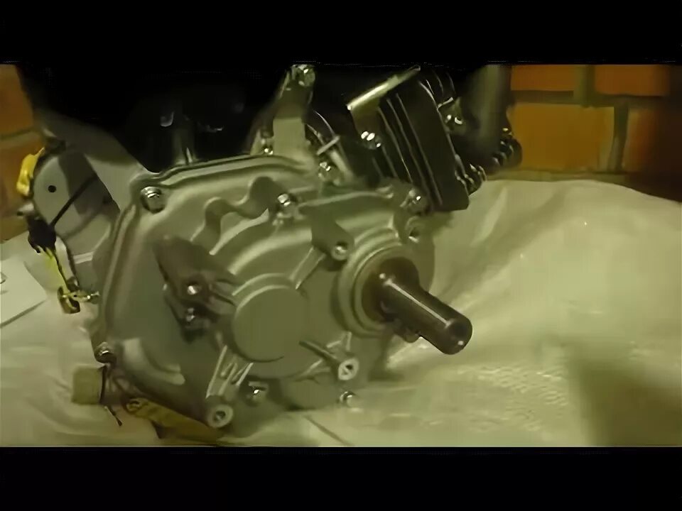 Редуктором обратного вращения на двигатель. Lifan 190fb-l 190f-l с понижающим редуктором без сцепления. понижающий редуктор для двигателя лифан 15 л.с. двигатель lifan 13 лошадиных сил с понижающим редуктором. редуктор обратного вращения lifan 168f.