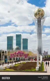 Байтерек улица