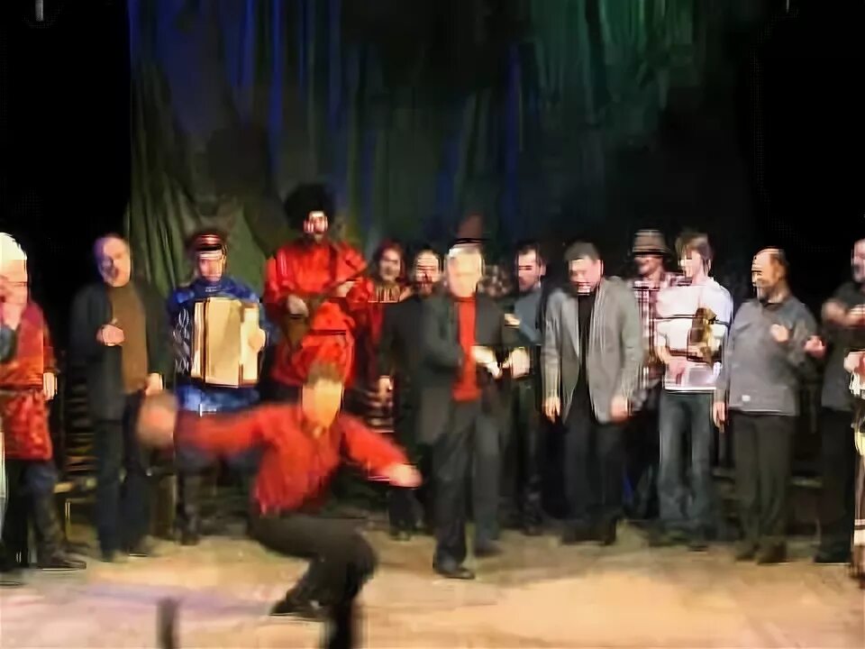 Возрождение казачества на кубани. Ассорти едут по берлину. Даурия казаки. Песня казаки ассорти. Казаки 1945 по берлинской мостовой.