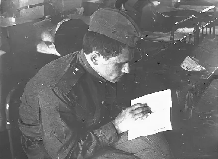 Писарь в штабе. Штабной писарь.