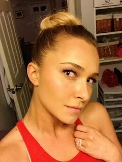 Hayden Panettiere - Myspace Twitter Facebook Tumblr Instagram Personal Phot...