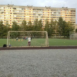 Композиторов 22