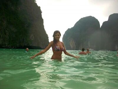Песню видео пи пи пи пи. Meridien Phuket Beach Resort 5. Девочки пи пи в бассейне. Индонезийская девочка пи пи. Девочки 14 лет пи-пи.
