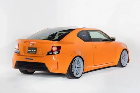 Машина scion