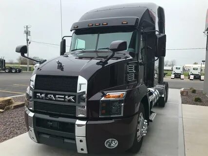 2020 Classic Mack Truck