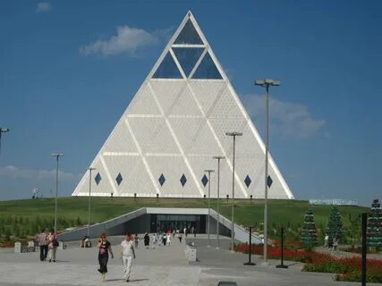 Астана дворец