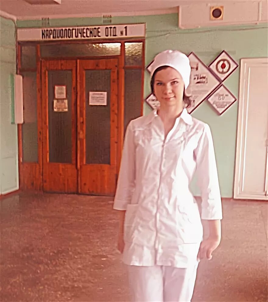 Психушки медсестры. Психушки медсестры. Психиатрическая больница и медсестры. Девушка врач. Психушки медсестры.