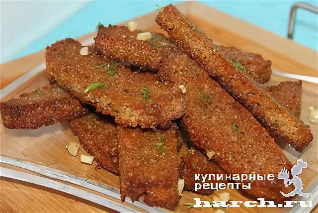Рецепт белых гренок с чесноком. Гренки. Сухарики гренки с чесноком. Гренки с чесноком из черного хлеба. Пивко гренки с чесноком и солью