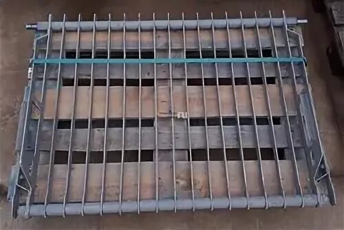 Завальная яма с транспортером для зерна. Решетка бункера. Грохот наклонный колосниковый. Решетка грохота. Колосниковый бункер.