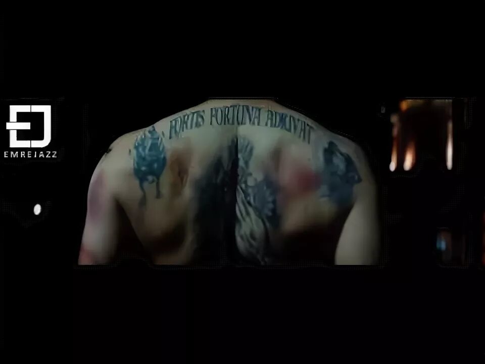 джон уик татуировка на спине. судьба благоволит смелым джон уик. татуировка джона уика на спине. судьба благоволит смелым джон уик. Fortuna fortuna adjuvat джон уик.