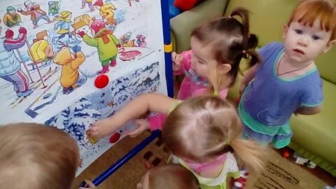 Ребенок приходит в гости к ребенку