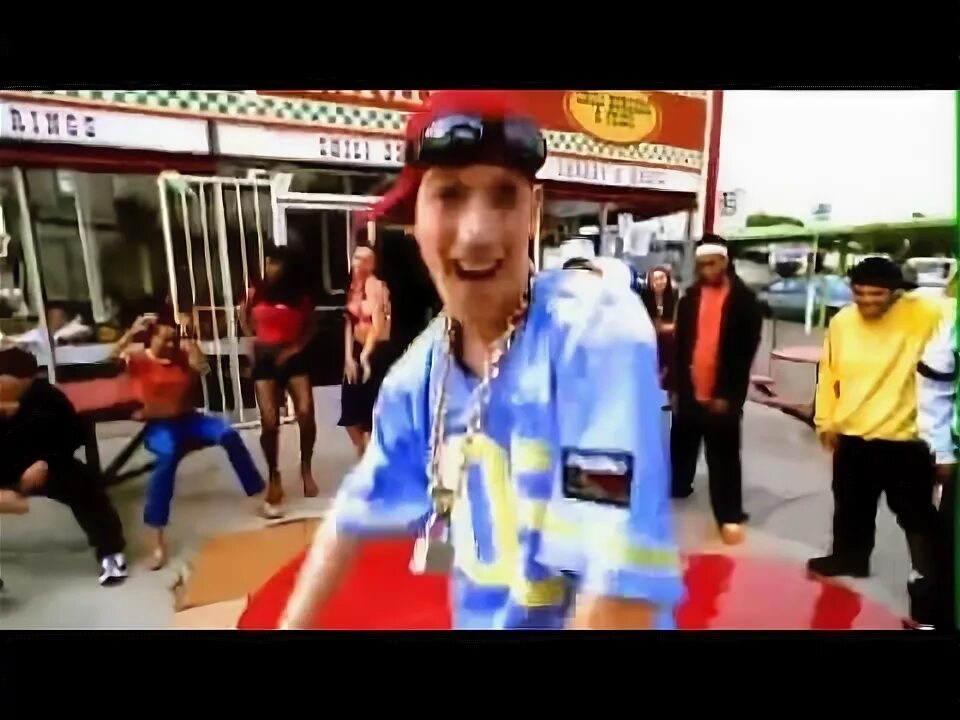 Парень из клипа offspring pretty fly. Dj groove иракли ты не со мной offspring pretty fly клип. Парень из клипа offspring. The offspring - pretty fly (for a white guy). Offspring give it to me baby.