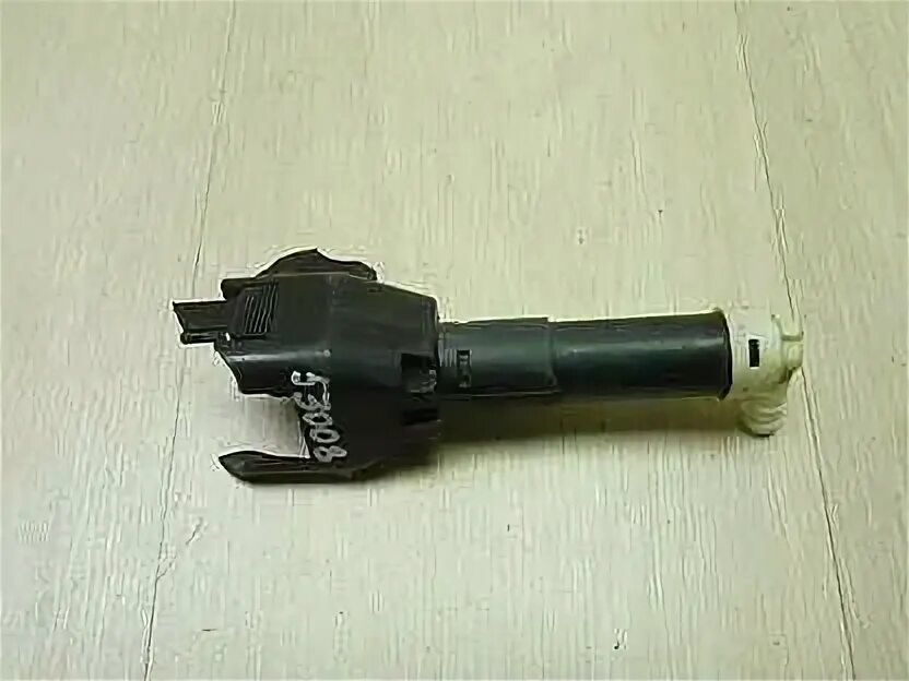 форсунка фары рав 4. форсунка омывателя rav 4. форсунка фары рав 4. форсунка омывателя фар на toyota venza 2013. форсунка фары рав 4.